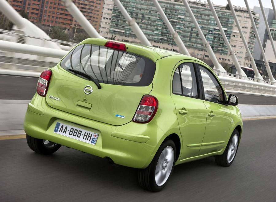  Nissan Micra 5-Door (K13) 2010 года  (фото 23 из 26)